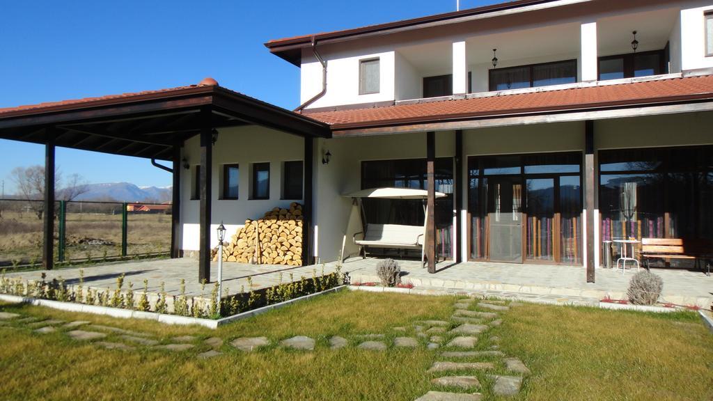 Guest House Hasiendata Pavel Banya Ngoại thất bức ảnh